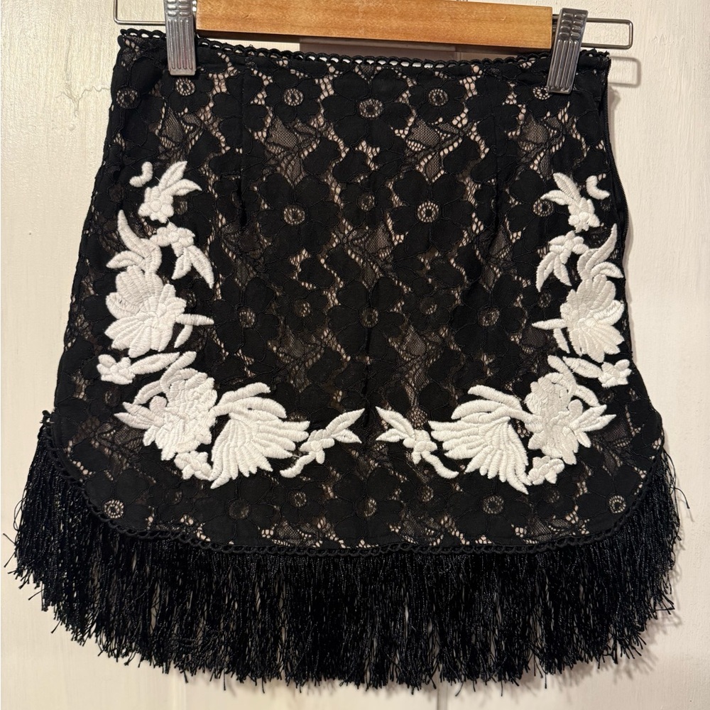 Endless Rose Black Lace Fringe with White Embroidery Mini Skirt.